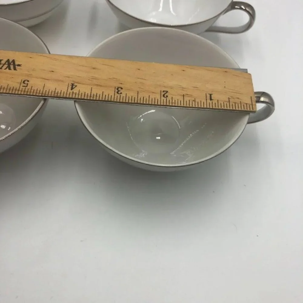 Vintage Victoria Fine China From Japan Set of 4 Tea Coffee Cups White Porcelain